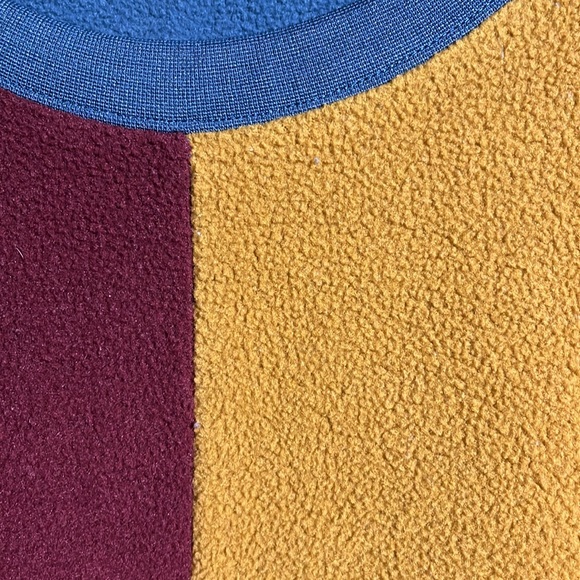 Massive Outdoor Supply color block fleece pullover - Picture 2 of 4